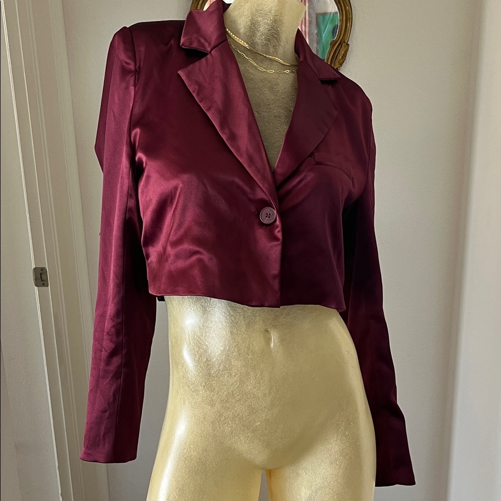House of Harlow 1960 Satin Cropped Blazer